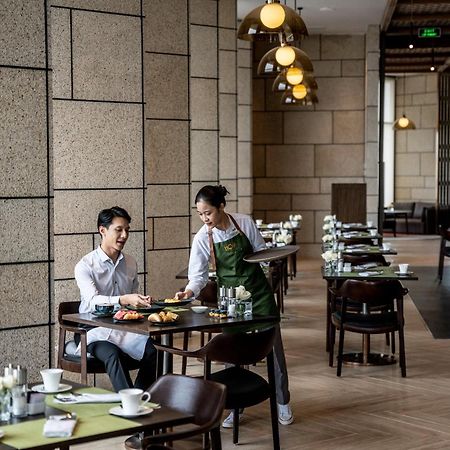 Crowne Plaza Vinh Yen City Centre By Ihg Екстериор снимка
