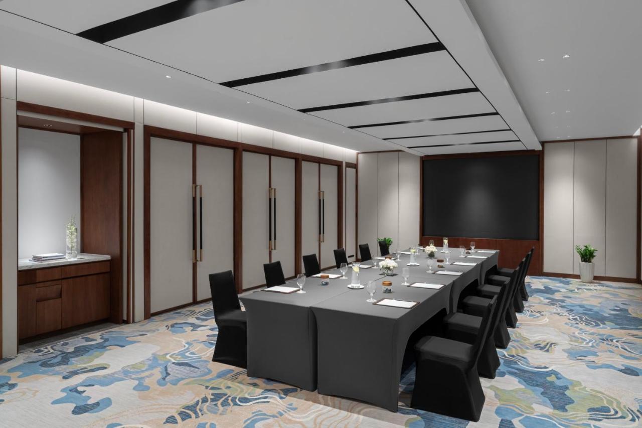 Crowne Plaza Vinh Yen City Centre By Ihg Екстериор снимка