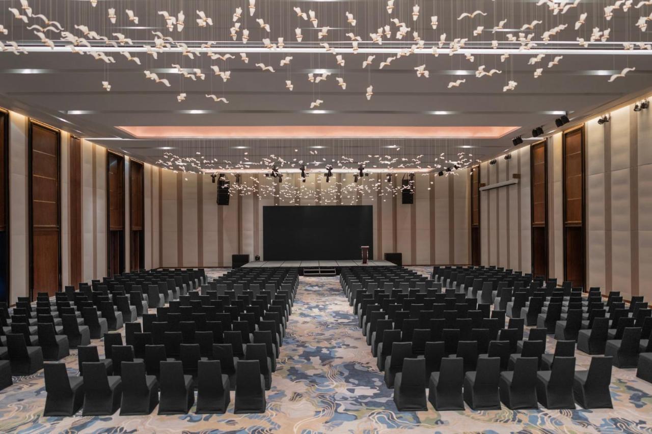 Crowne Plaza Vinh Yen City Centre By Ihg Екстериор снимка
